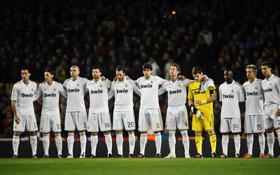 ROR电竞播报-拉切尔劳斯这状态谁与争锋